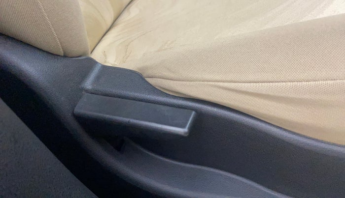 2013 Tata Manza LX QUADRAJET, Diesel, Manual, 79,547 km, Driver Side Adjustment Panel