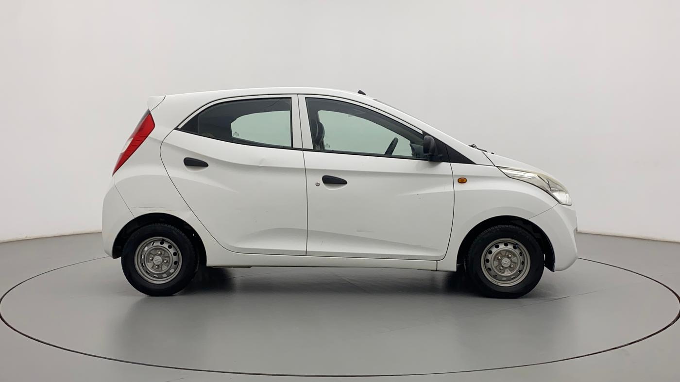 2016 Hyundai Eon ERA +, Petrol, Manual, 47,964 km, Right Side View