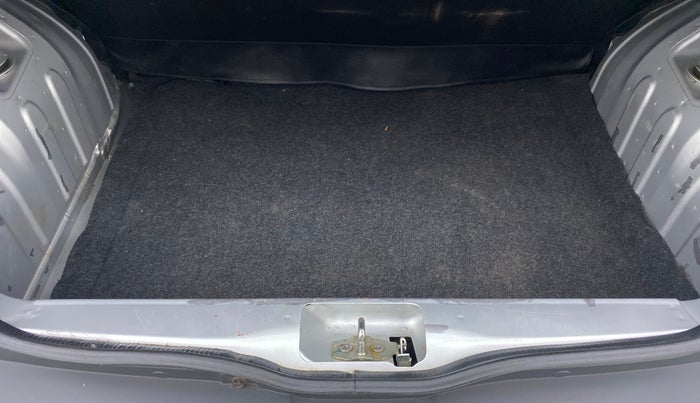 2019 Renault Kwid RXL, Petrol, Manual, 34,787 km, Boot Inside