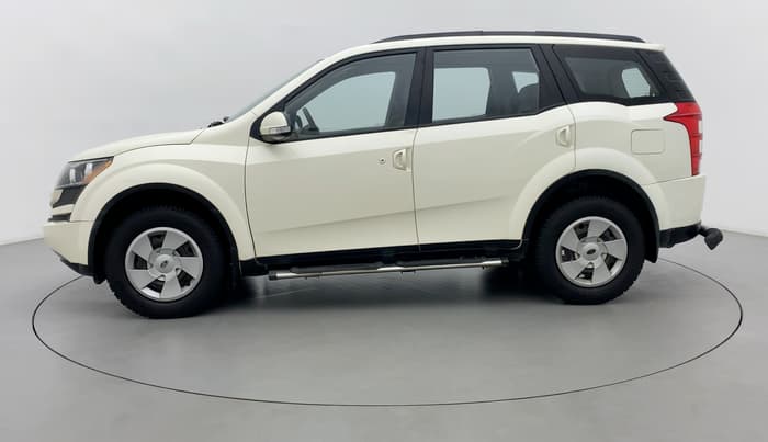 2015 Mahindra XUV500 W6 4X2, Diesel, Manual, 82,306 km, Left Side