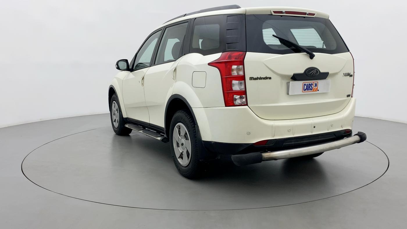 2015 Mahindra XUV500 W6 4X2, Diesel, Manual, 82,306 km, Left Back Diagonal