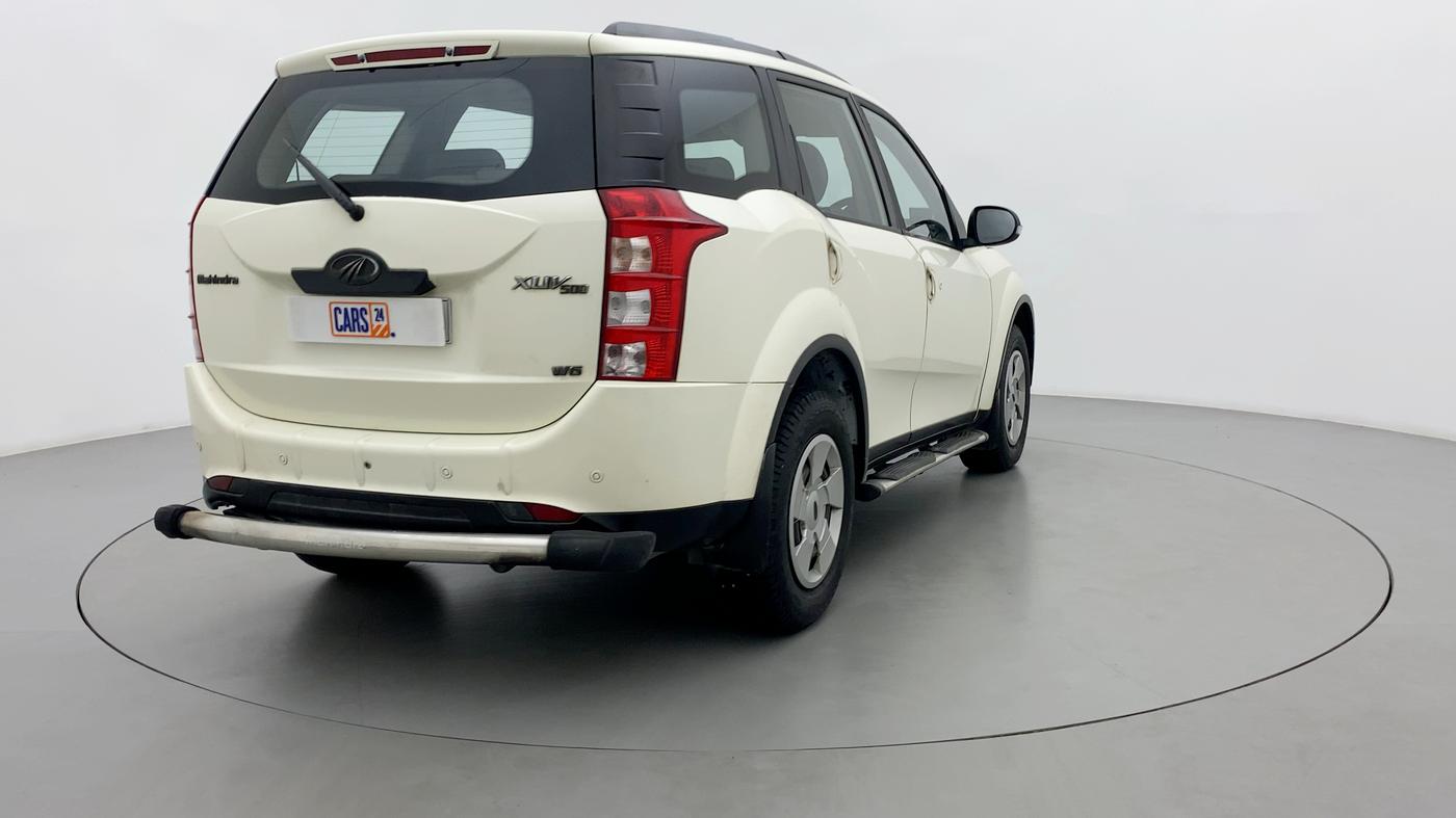 2015 Mahindra XUV500 W6 4X2, Diesel, Manual, 82,306 km, Right Back Diagonal