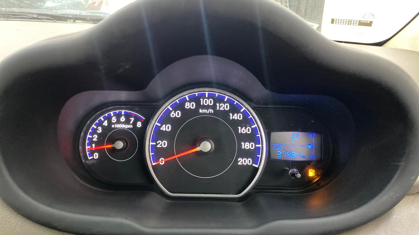 2013 Hyundai i10 SPORTZ 1.2 AT, Petrol, Automatic, 38,013 km, Odometer Image
