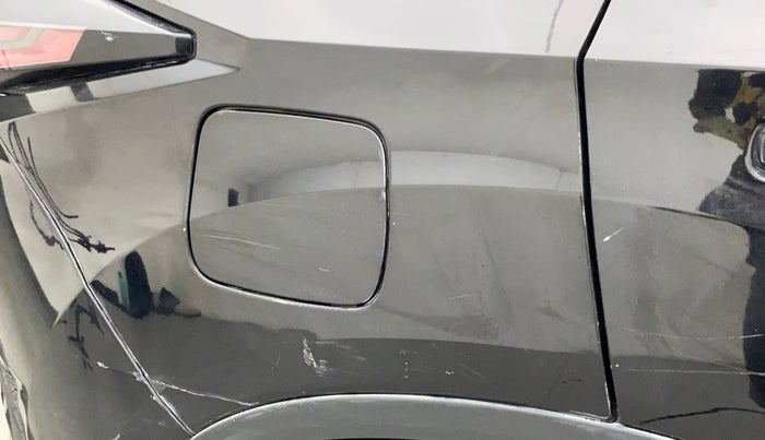 2020 Tata Harrier XT PLUS 2.0L KRYOTEC DARK EDITON, Diesel, Manual, 81,168 km, Right quarter panel - Minor scratches