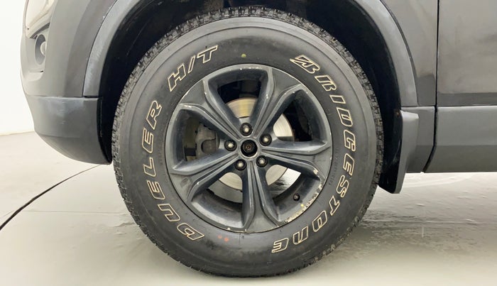2020 Tata Harrier XT PLUS 2.0L KRYOTEC DARK EDITON, Diesel, Manual, 81,168 km, Left Front Wheel