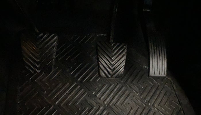 2018 Hyundai Elite i20 MAGNA EXECUTIVE 1.2, Petrol, Manual, 29,948 km, Pedals