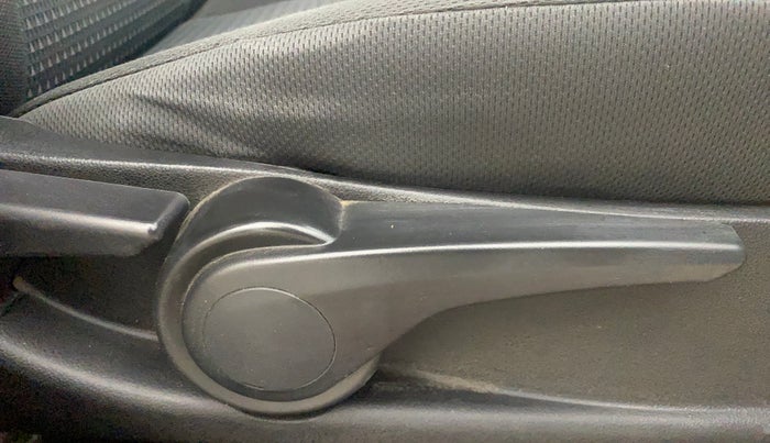 2019 Tata Tiago XZ PLUS PETROL, Petrol, Manual, 69,193 km, Driver Side Adjustment Panel