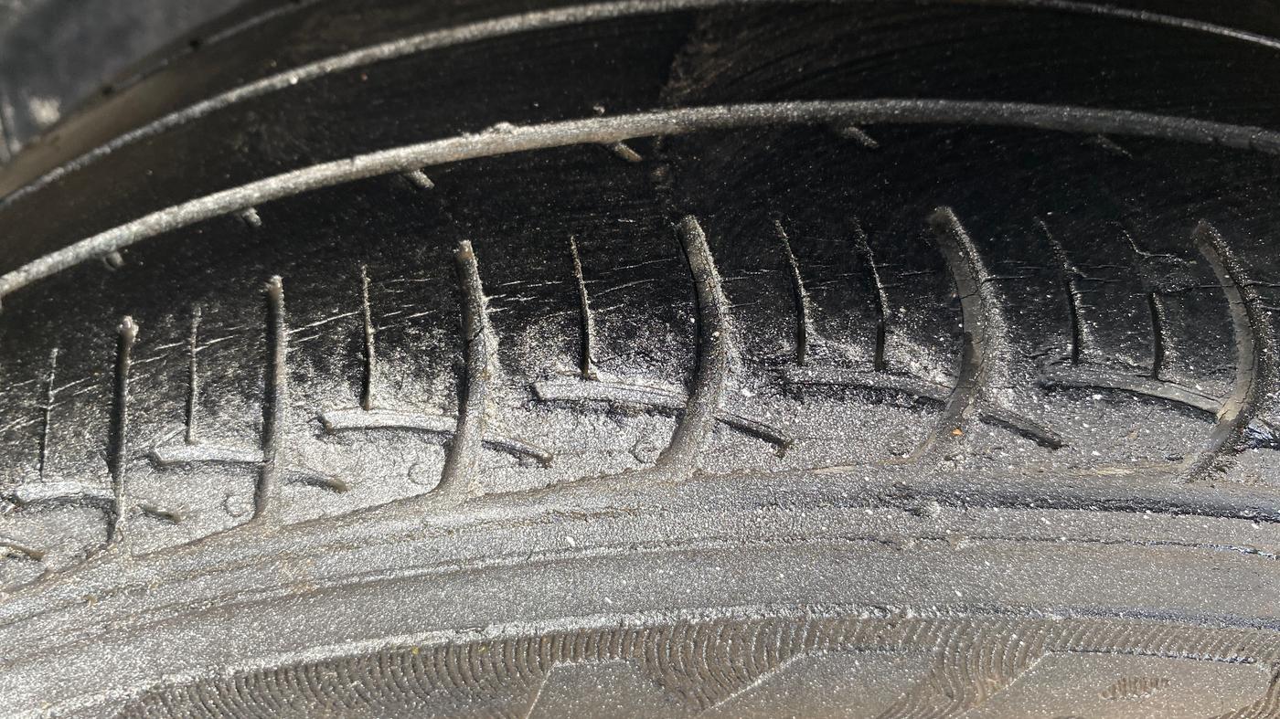 2014 Honda Amaze 1.2L I-VTEC S, Petrol, Manual, 90,221 km, Left Rear Tyre Tread