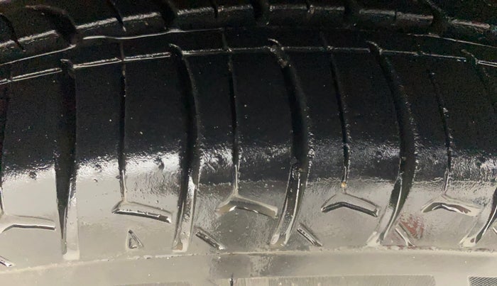 2016 Honda City 1.5L I-VTEC SV, Petrol, Manual, 45,286 km, Right Front Tyre Tread