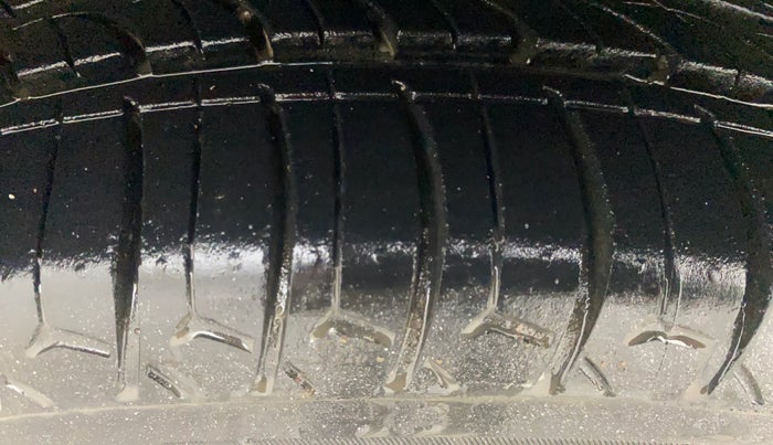 2016 Honda City 1.5L I-VTEC SV, Petrol, Manual, 45,286 km, Left Front Tyre Tread