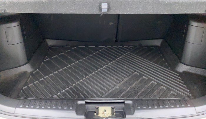 2020 Maruti Vitara Brezza ZXI PLUS, Petrol, Manual, 45,480 km, Boot Inside