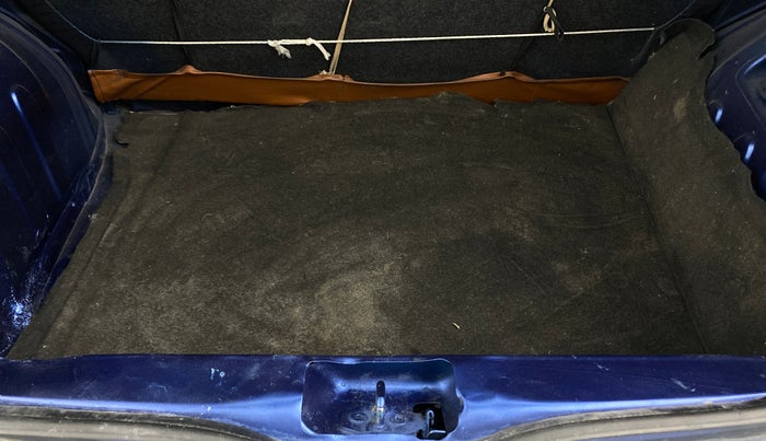 2021 Renault Kwid CLIMBER 1.0 (O), Petrol, Manual, 45,445 km, Boot Inside