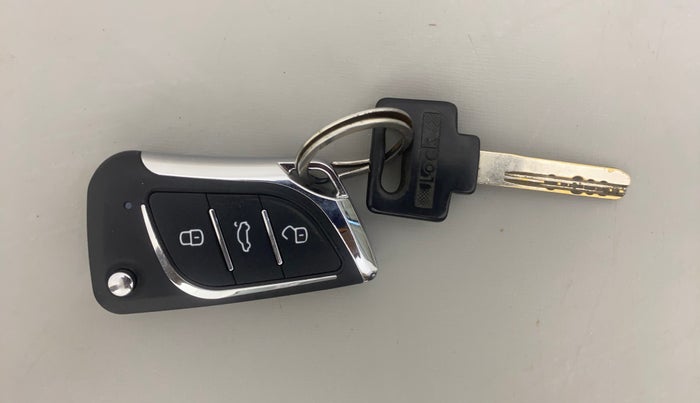 2014 Hyundai Elite i20 SPORTZ 1.2, Petrol, Manual, 92,759 km, Key Close Up