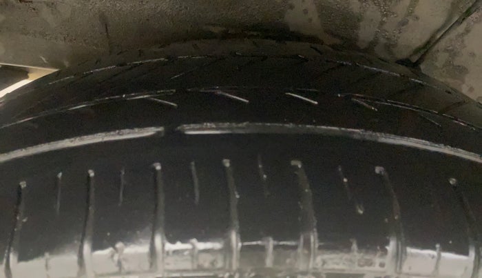 2014 Hyundai Elite i20 SPORTZ 1.2, Petrol, Manual, 92,759 km, Right Rear Tyre Tread