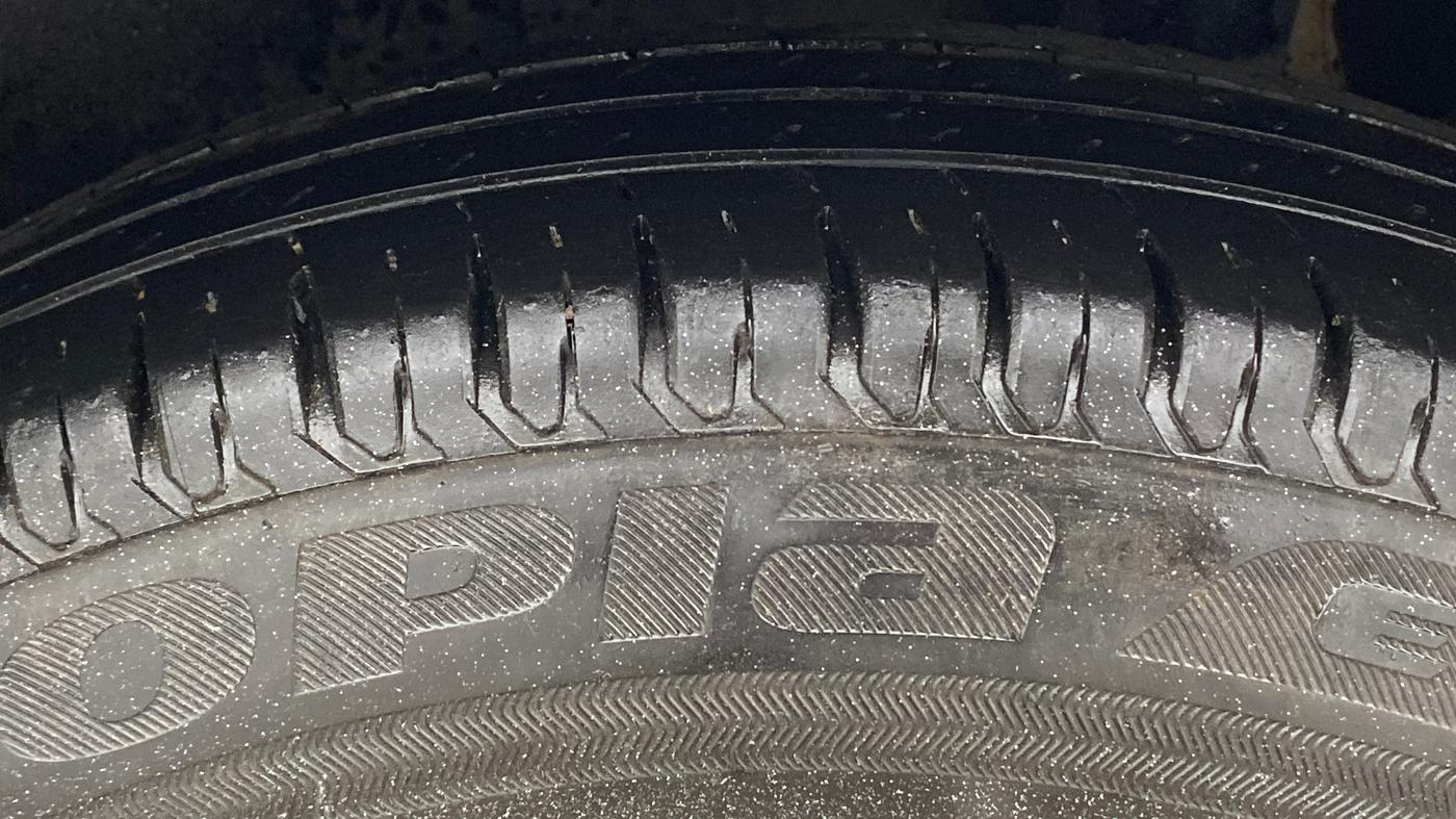 2019 Maruti Swift VXI, Petrol, Manual, 46,574 km, Left Rear Tyre Tread