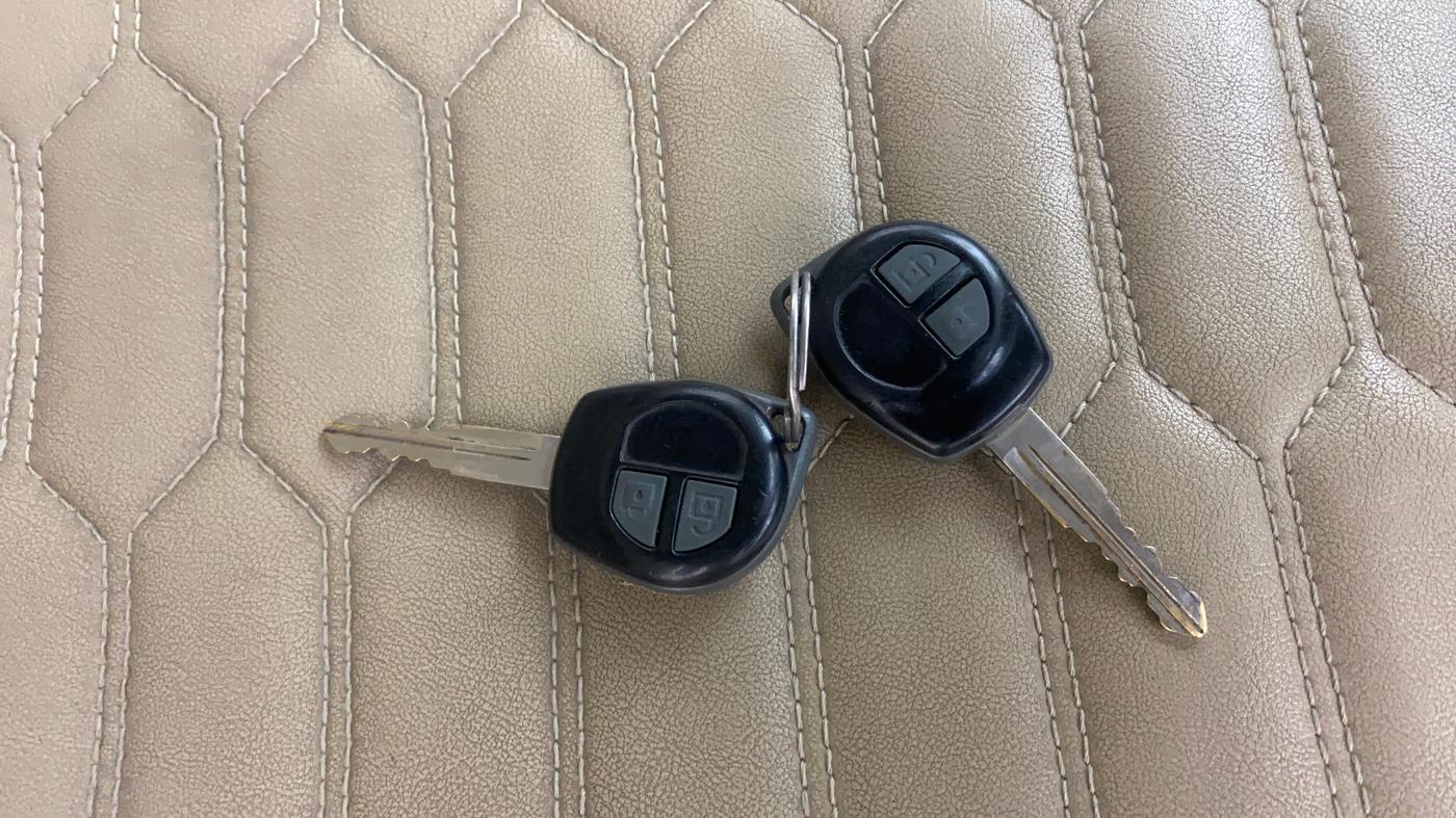 2018 Maruti Ertiga ZXI, Petrol, Manual, 67,388 km, Key Close Up