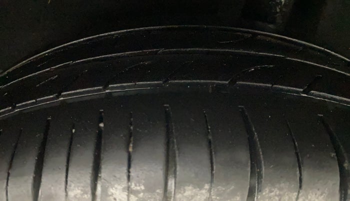 2018 Maruti Baleno ZETA 1.2 K12, Petrol, Manual, 83,837 km, Left Rear Tyre Tread