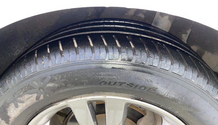 2018 Hyundai New Elantra 2.0 SX(O) AT PETROL, Petrol, Automatic, 53,523 km, Left Rear Tyre Tread