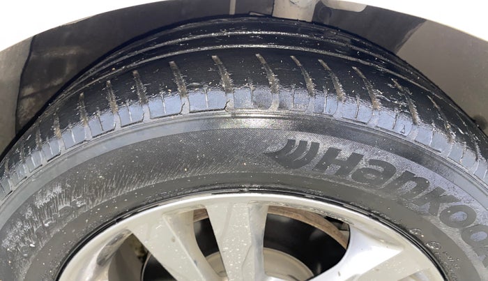 2018 Hyundai New Elantra 2.0 SX(O) AT PETROL, Petrol, Automatic, 53,523 km, Right Front Tyre Tread