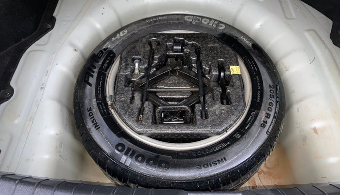 2018 Hyundai New Elantra 2.0 SX(O) AT PETROL, Petrol, Automatic, 53,523 km, Spare Tyre