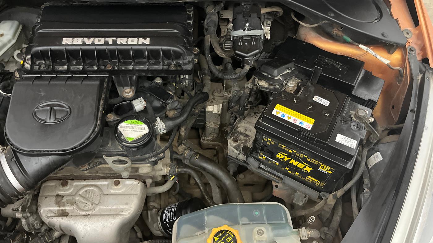 2017 Tata Tiago XZA PETROL, Petrol, Automatic, 64,688 km, Engine View - Left