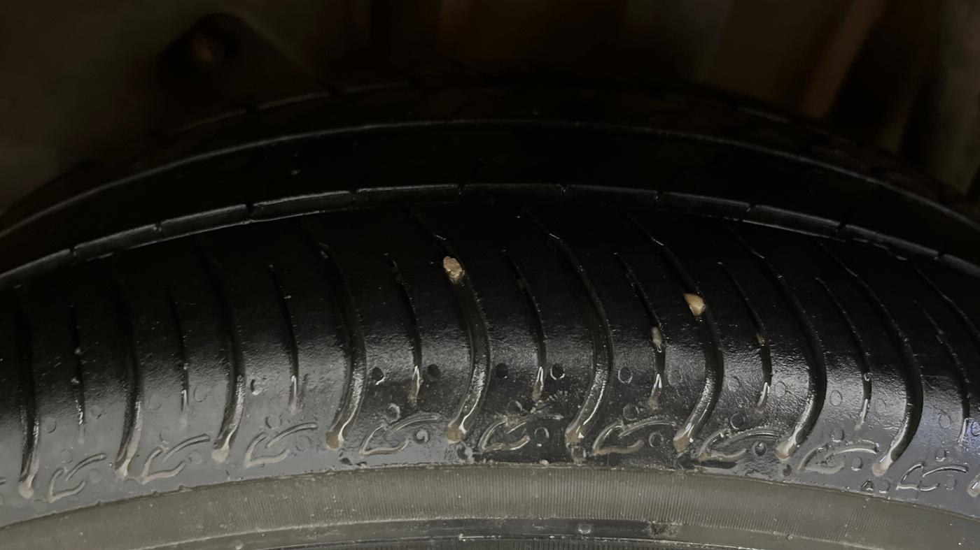 2017 Tata Tiago XZA PETROL, Petrol, Automatic, 64,688 km, Left Rear Tyre Tread