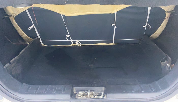 2019 Maruti Alto LXI, Petrol, Manual, 45,692 km, Boot Inside View