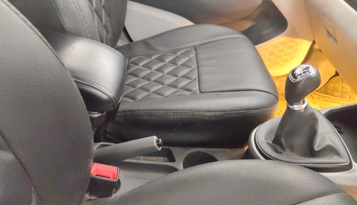 2020 Hyundai GRAND I10 NIOS SPORTZ 1.2 KAPPA VTVT CNG, CNG, Manual, 63,895 km, Gear Lever