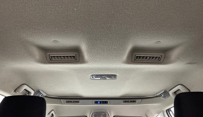 2018 Toyota Innova Crysta 2.4 VX 7 STR, Diesel, Manual, 69,532 km, Rear AC Vents