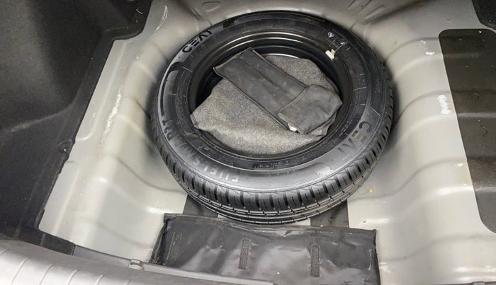 2020 Hyundai AURA SX 1.2 (O), Petrol, Manual, 67,129 km, Spare Tyre