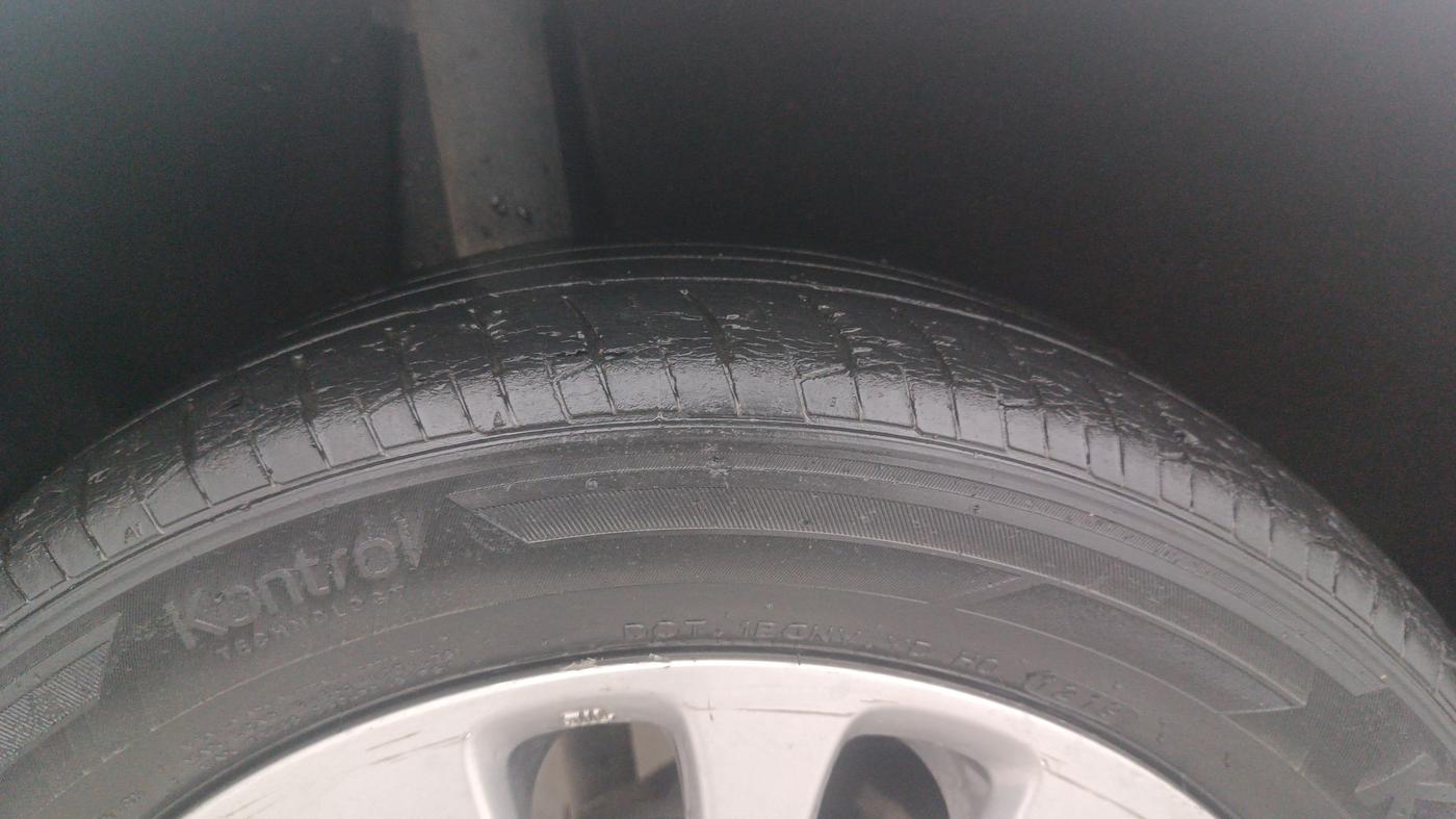 2017 Maruti Baleno ALPHA PETROL 1.2, Petrol, Manual, 67,816 km, Right Rear Tyre Tread