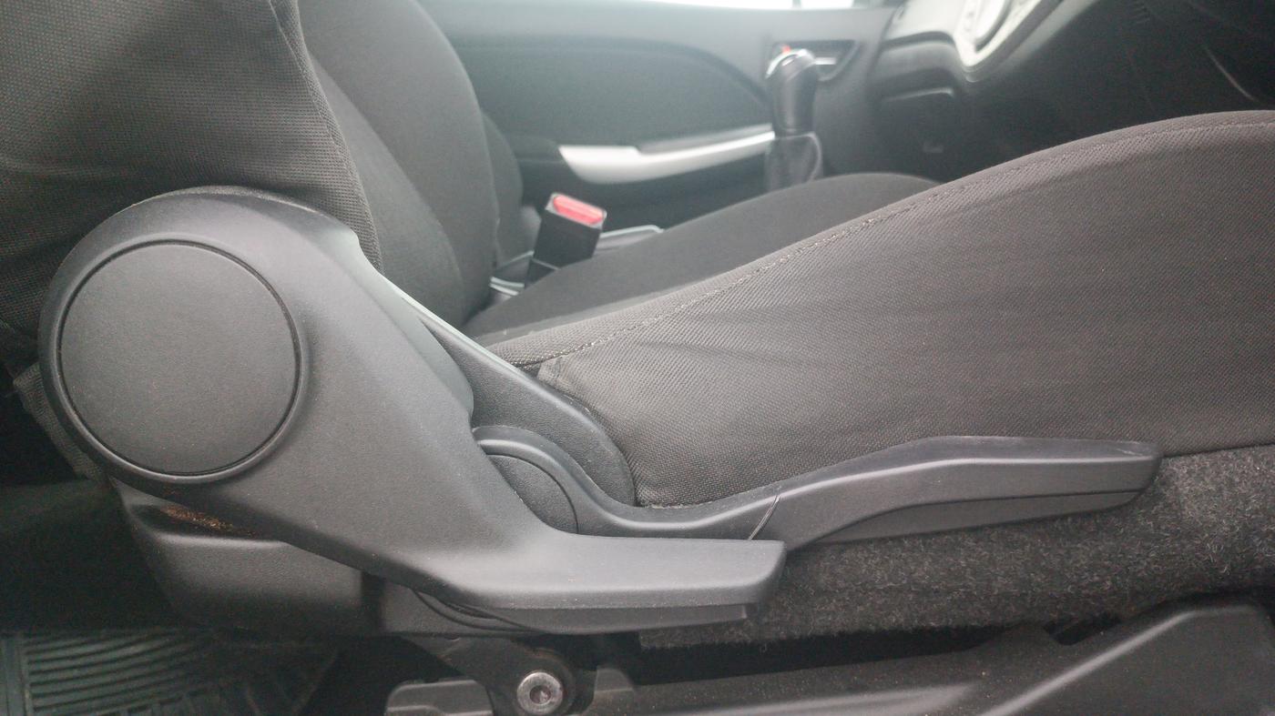 2017 Maruti Baleno ALPHA PETROL 1.2, Petrol, Manual, 67,816 km, Driver Side Adjustment Panel