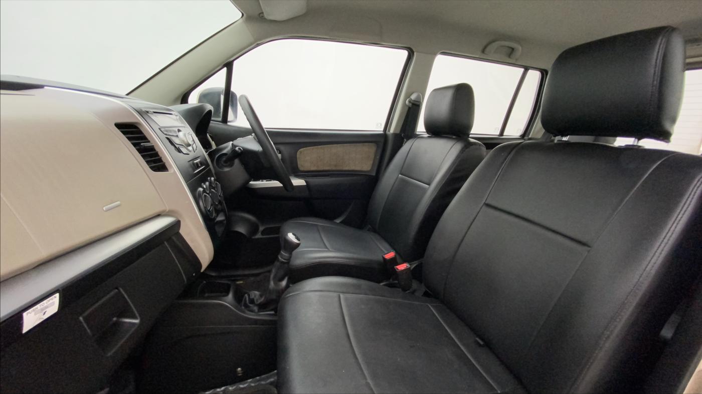 2013 Maruti Wagon R 1.0 VXI, Petrol, Manual, 41,948 km, Right Side Front Door Cabin