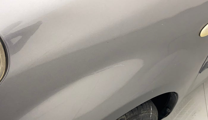 2010 Maruti Ritz VXI, Petrol, Manual, 50,041 km, Left fender - Slightly dented