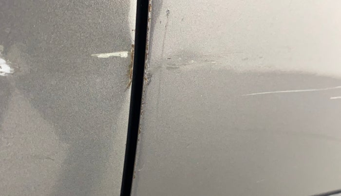 2010 Maruti Ritz VXI, Petrol, Manual, 50,041 km, Driver-side door - Slightly rusted