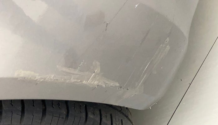 2010 Maruti Ritz VXI, Petrol, Manual, 50,041 km, Front bumper - Minor scratches
