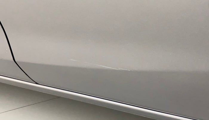 2010 Maruti Ritz VXI, Petrol, Manual, 50,041 km, Rear left door - Minor scratches