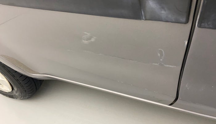 2010 Maruti Ritz VXI, Petrol, Manual, 50,041 km, Right rear door - Slightly dented