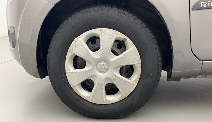 2010 Maruti Ritz VXI, Petrol, Manual, 50,041 km, Left Front Wheel