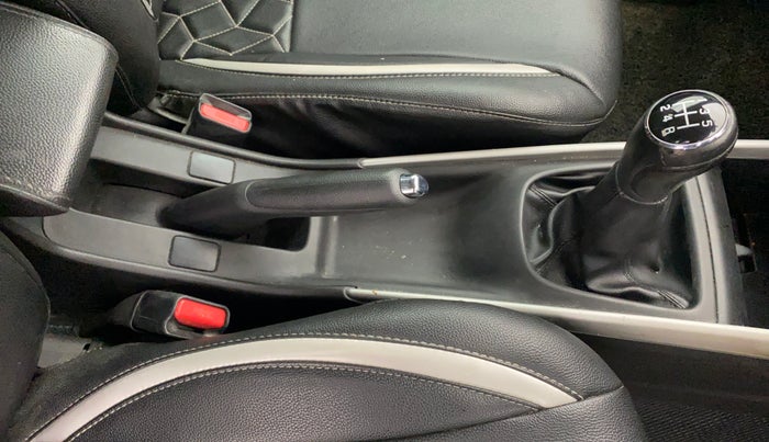 2018 Maruti Baleno ZETA PETROL 1.2, Petrol, Manual, 50,583 km, Gear Lever