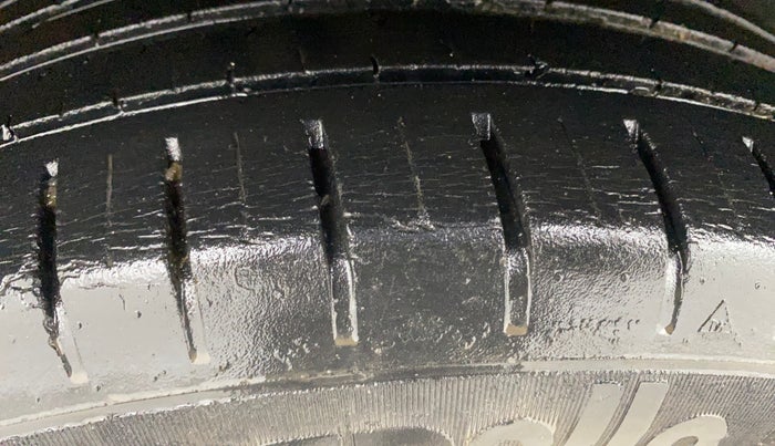 2018 Maruti Baleno ZETA PETROL 1.2, Petrol, Manual, 50,583 km, Right Rear Tyre Tread