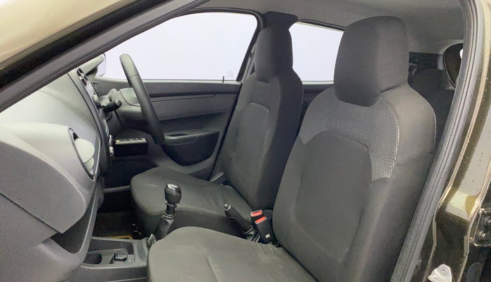 2015 Renault Kwid RXE, Petrol, Manual, 35,914 km, Right Side Front Door Cabin