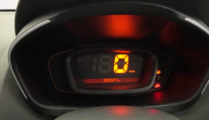 2015 Renault Kwid RXE, Petrol, Manual, 35,914 km, Odometer Image