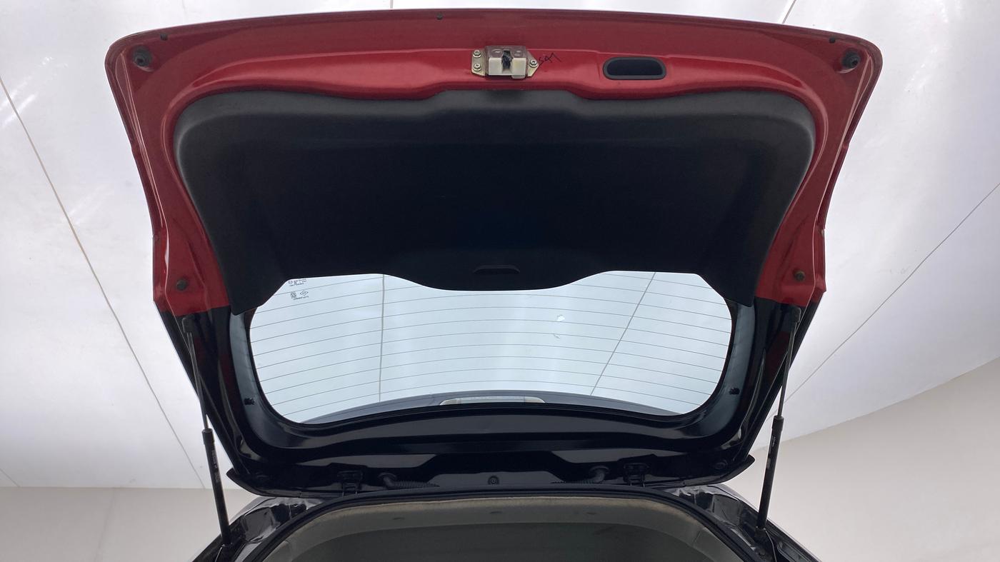 2020 Maruti Vitara Brezza ZXI PLUS DUAL TONE, Petrol, Manual, 71,043 km, Boot Door Open