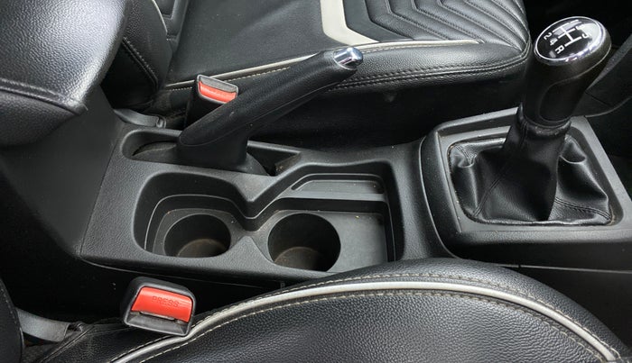 2020 Maruti Vitara Brezza ZXI PLUS DUAL TONE, Petrol, Manual, 71,043 km, Gear Lever