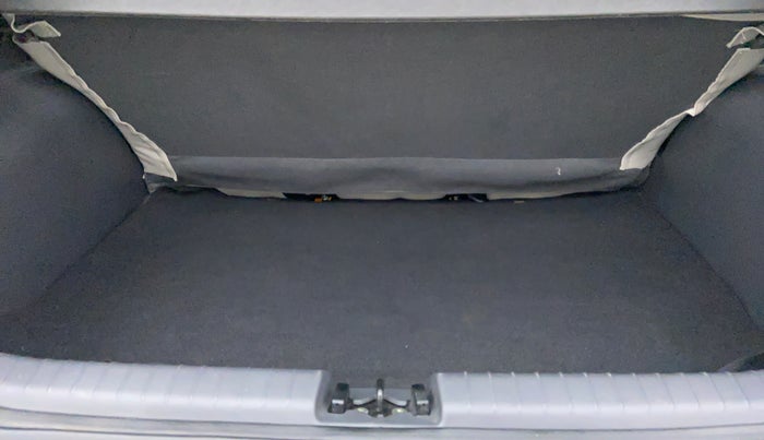 2020 Hyundai GRAND I10 NIOS SPORTZ PETROL, Petrol, Manual, 3,368 km, Boot Inside