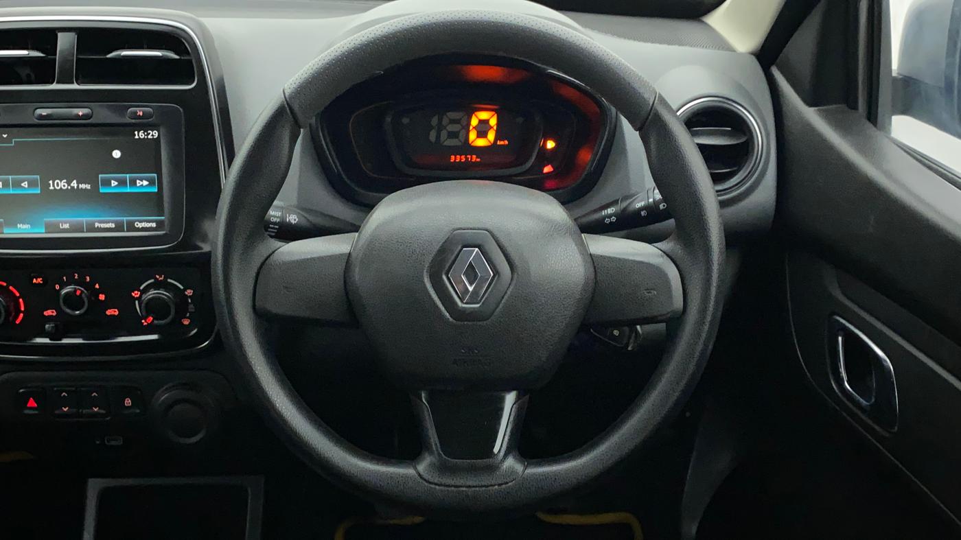2019 Renault Kwid RXT 1.0 (O), Petrol, Manual, 34,184 km, Steering Wheel Close Up