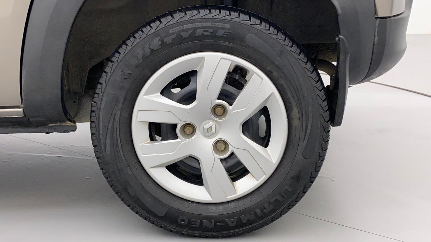 2019 Renault Kwid RXT 1.0 (O), Petrol, Manual, 34,184 km, Left Rear Wheel