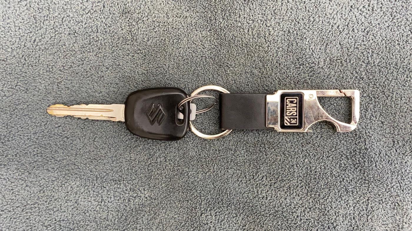 2015 Maruti Alto 800 LXI, Petrol, Manual, 85,107 km, Key Close Up