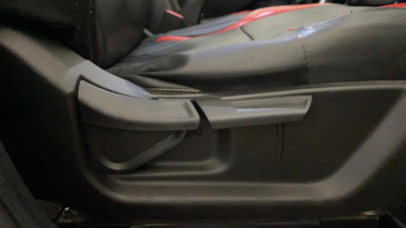 2021 KIA SELTOS HTK PLUS 1.5 IMT, Petrol, Manual, 29,951 km, Driver Side Adjustment Panel